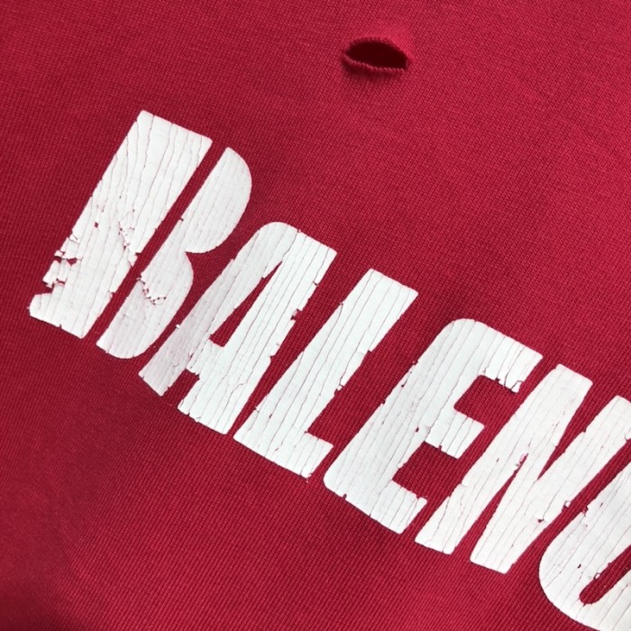 Ba*len*cia*ga caps destroyed flatground t-shirt red