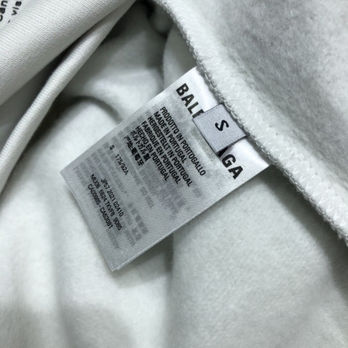 Ba*len*cia*ga dry cleaning hooded t-shirt in white