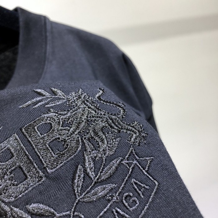 Ba*len*cia*ga lion s laurel large fit t-shirt black