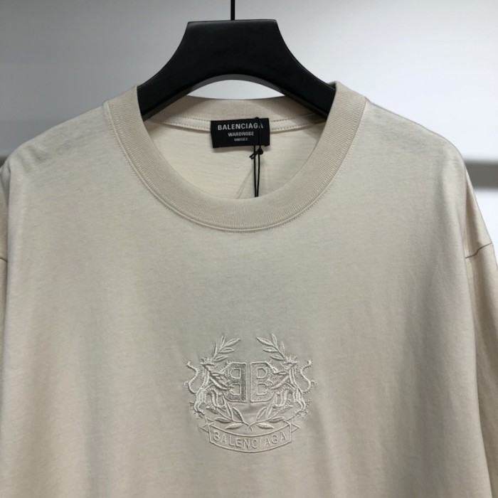 Ba*len*cia*ga lion s laurel large fit t-shirt grey