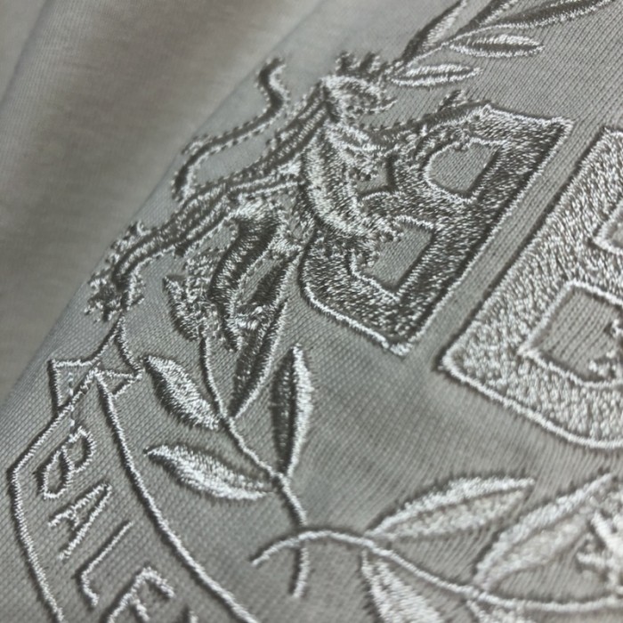 Ba*len*cia*ga lion s laurel large fit t-shirt grey