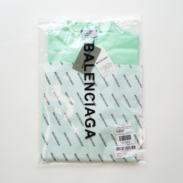 Ba*len*cia*ga logo medium fit t-shirt in green