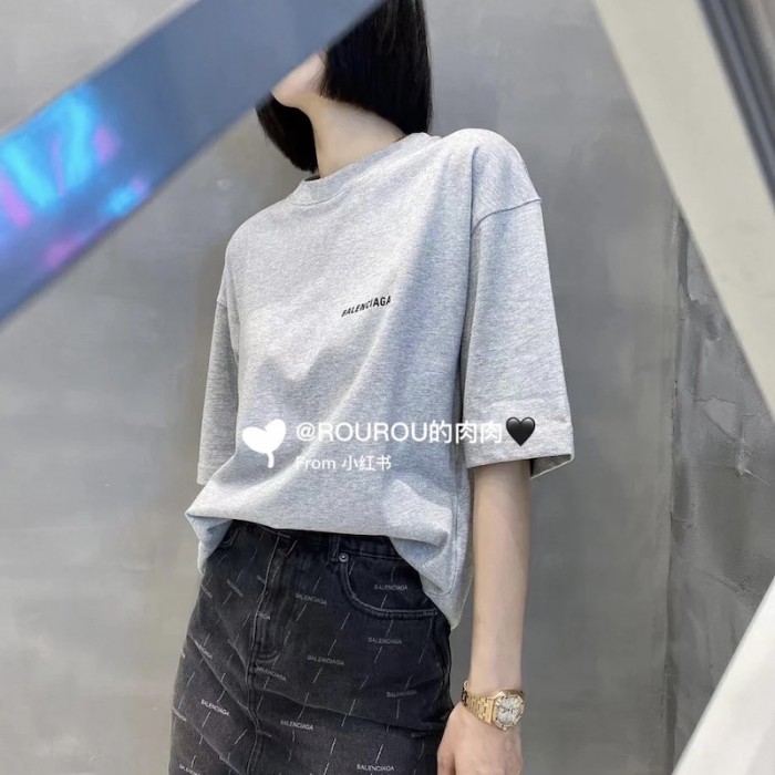 Ba*len*cia*ga logo medium fit t-shirt in grey