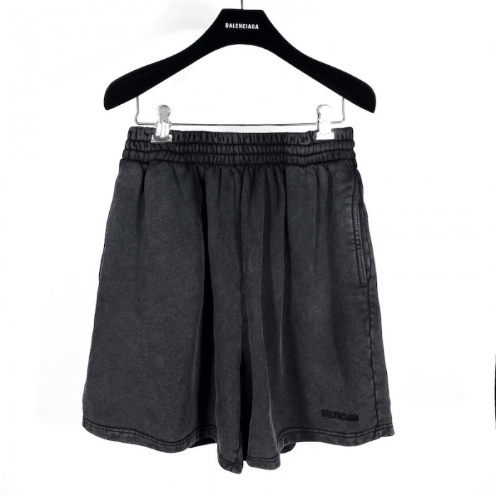 Ba*len*cia*ga logo medium fit short black