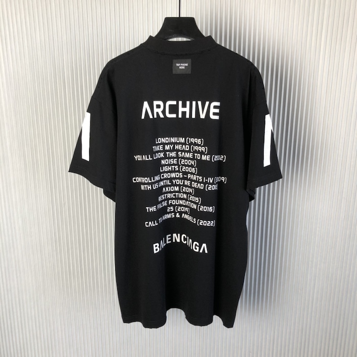 Ba*len*cia*ga music archive series connected t-shirt oversized in black