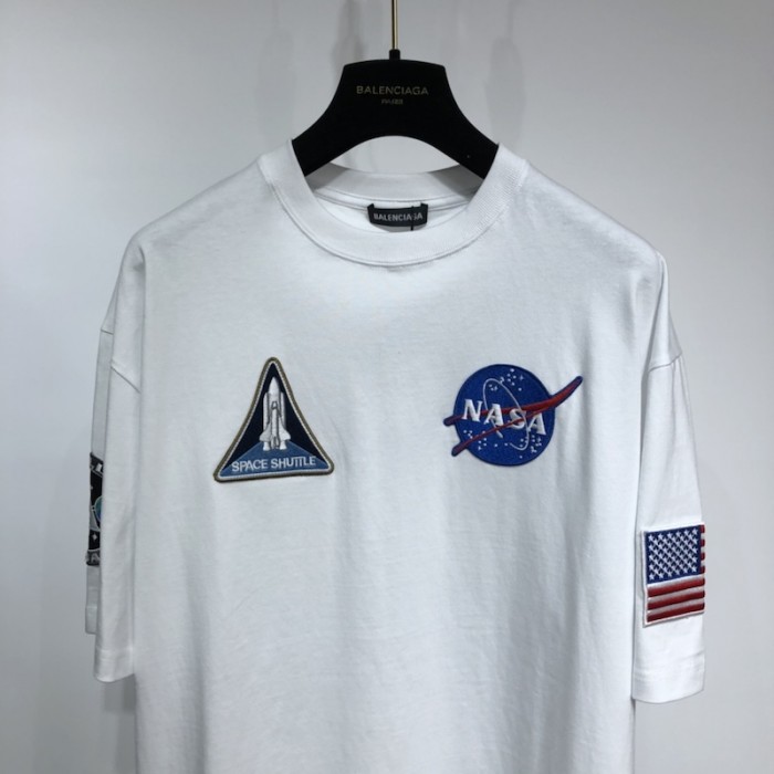 Ba*len*cia*ga x nasa oversize t shirt white