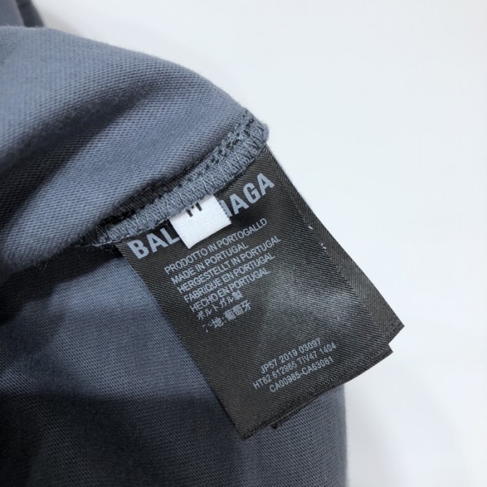 Ba*len*cia*ga real Ba*len*cia*ga medium fit t shirt grey