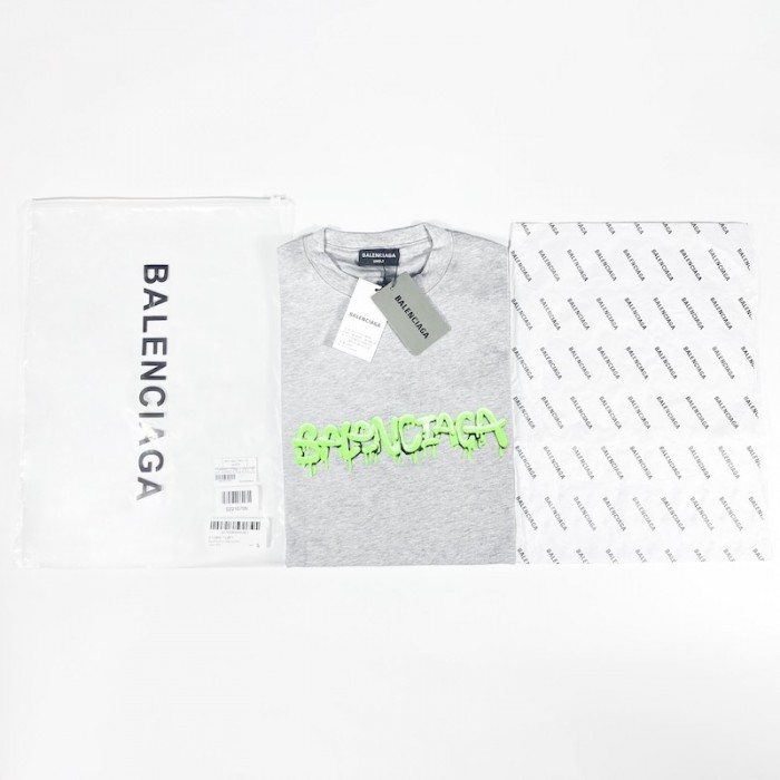 Ba*len*cia*ga slime t-shirt medium fit in grey