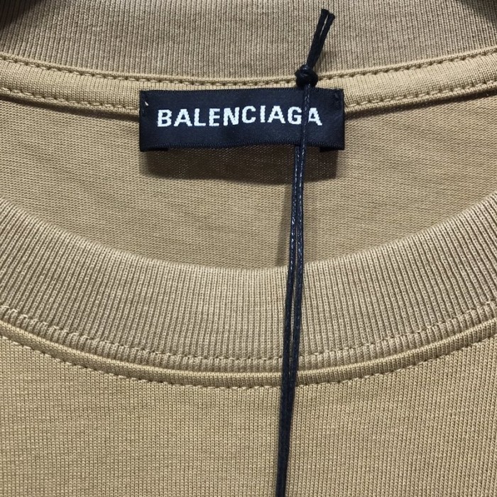 Ba*len*cia*ga oversized small logo t-shirt tan