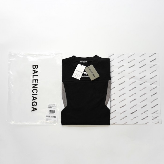 Ba*len*cia*ga sporty b tracksuit t-shirt in black