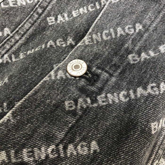 Ba*len*cia*ga year of the tiger typo jacket large fit in black