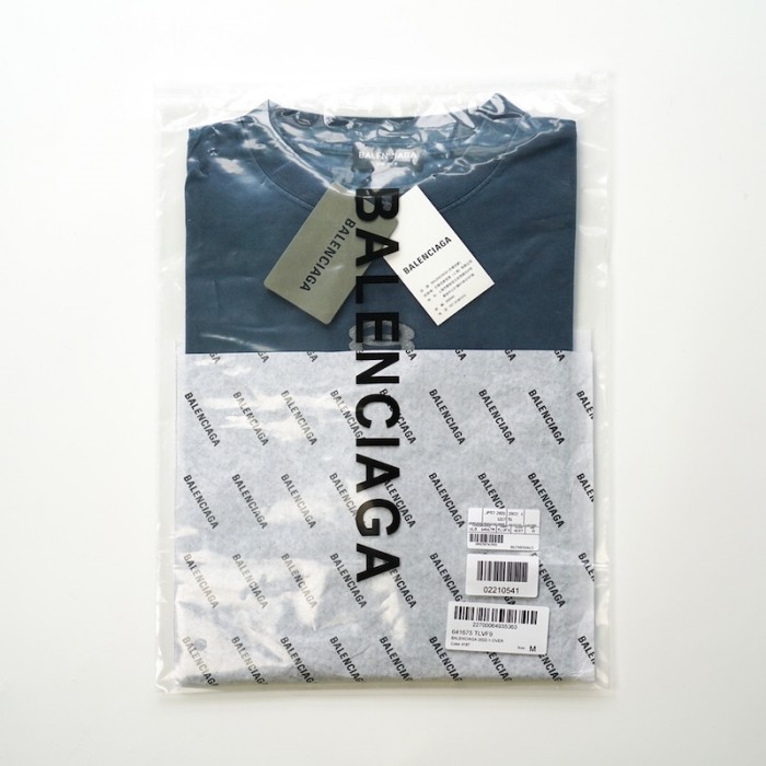 Ba*len*cia*ga unity t-shirt large fit in navy