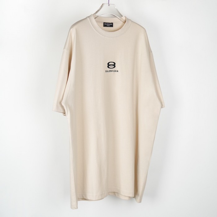 Ba*len*cia*ga unity t-shirt large fit in white