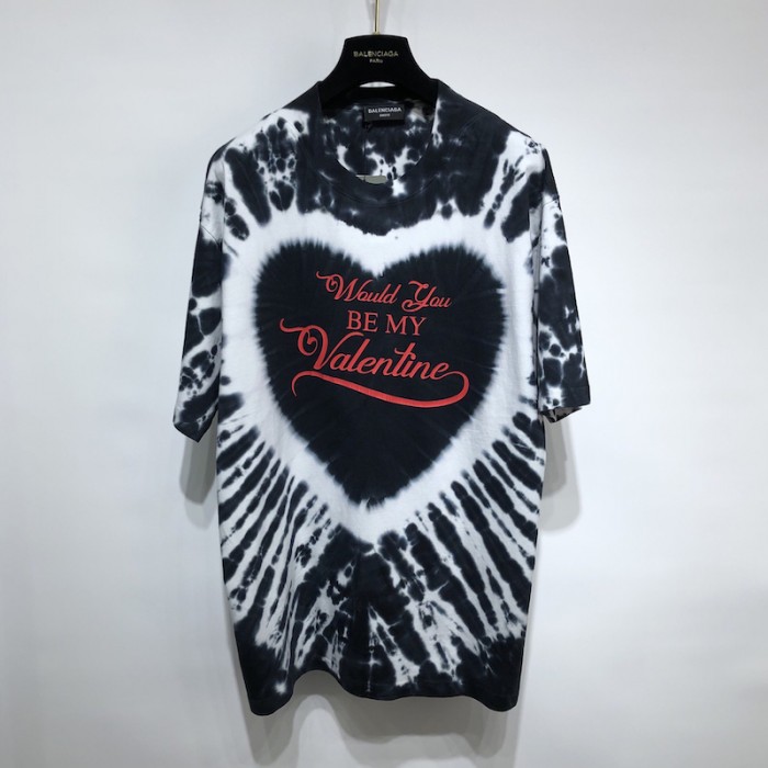 Ba*len*cia*ga valentine''s day 22 tie-dye rib triangle t-shirt oversized in black