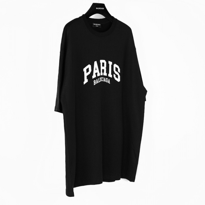 Ba*len*cia*ga cities paris t-shirt medium fit in black