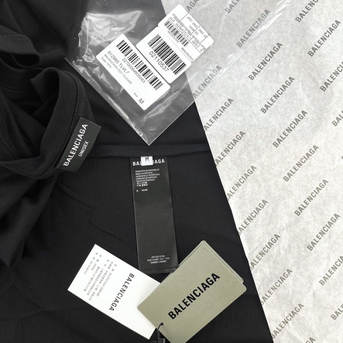 Ba*len*cia*ga cities paris t-shirt medium fit in black
