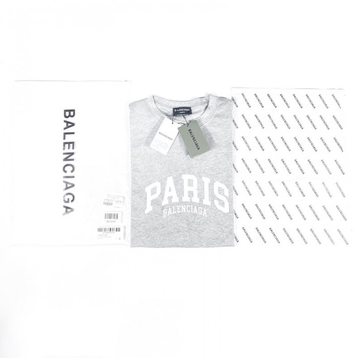 Ba*len*cia*ga cities paris t-shirt medium fit in grey