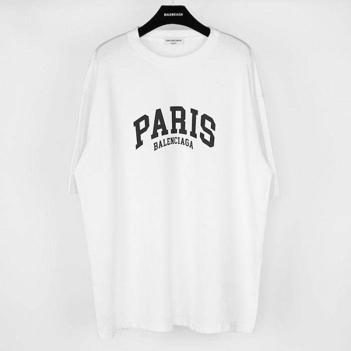 Ba*len*cia*ga cities paris t-shirt medium fit in white