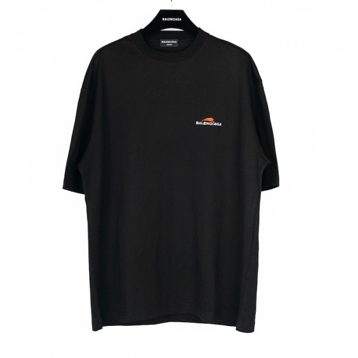 Ba*len*cia*ga year of the tiger t-shirt medium fit in black
