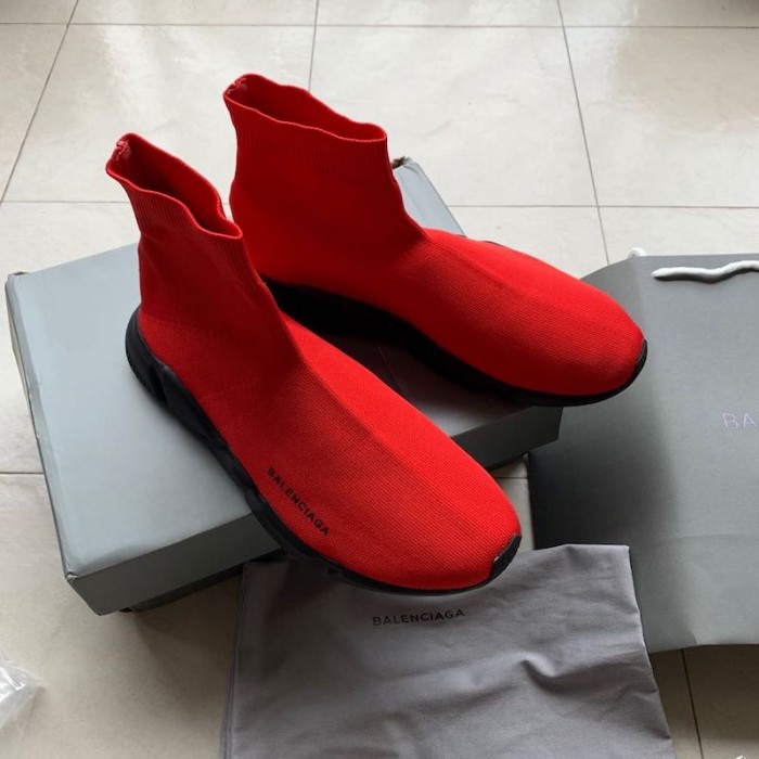 Ba*len*cia*ga speed sneakers red with black