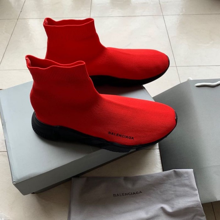 Ba*len*cia*ga speed sneakers red with black