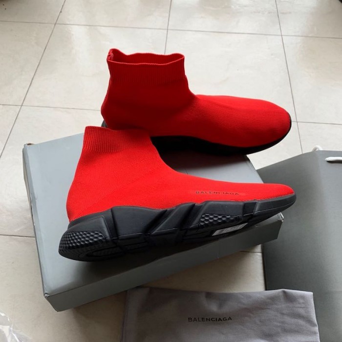 Ba*len*cia*ga speed sneakers red with black
