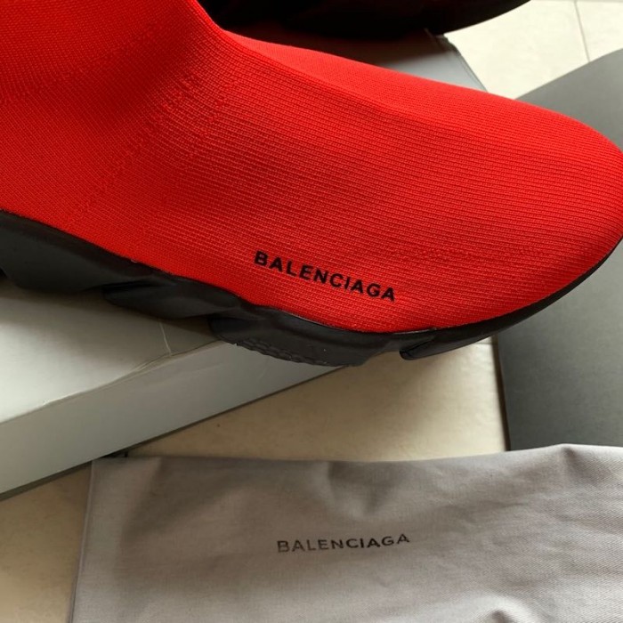 Ba*len*cia*ga speed sneakers red with black