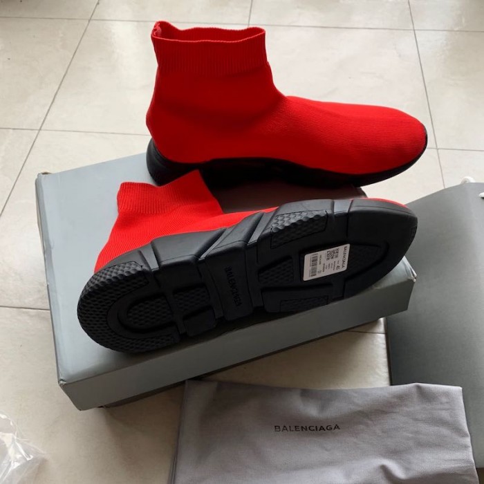 Ba*len*cia*ga speed sneakers red with black