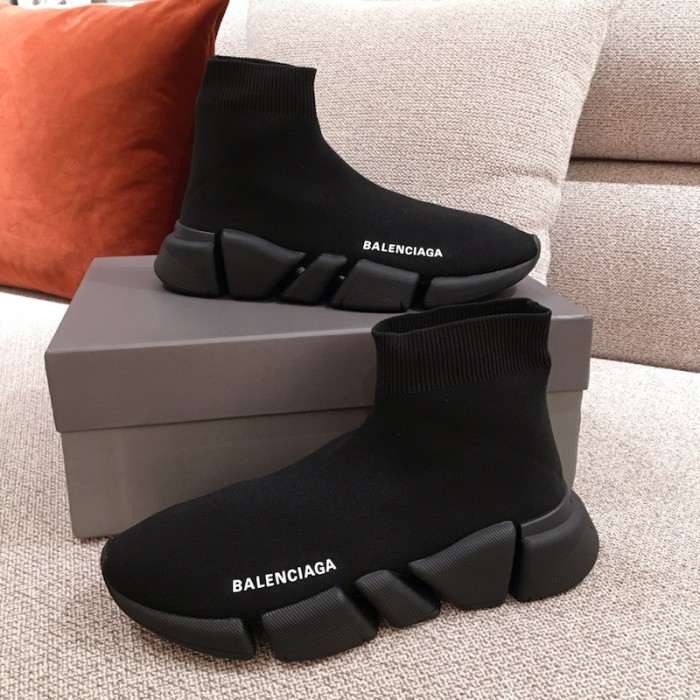 Ba*len*cia*ga speed clear sole sneakers black color