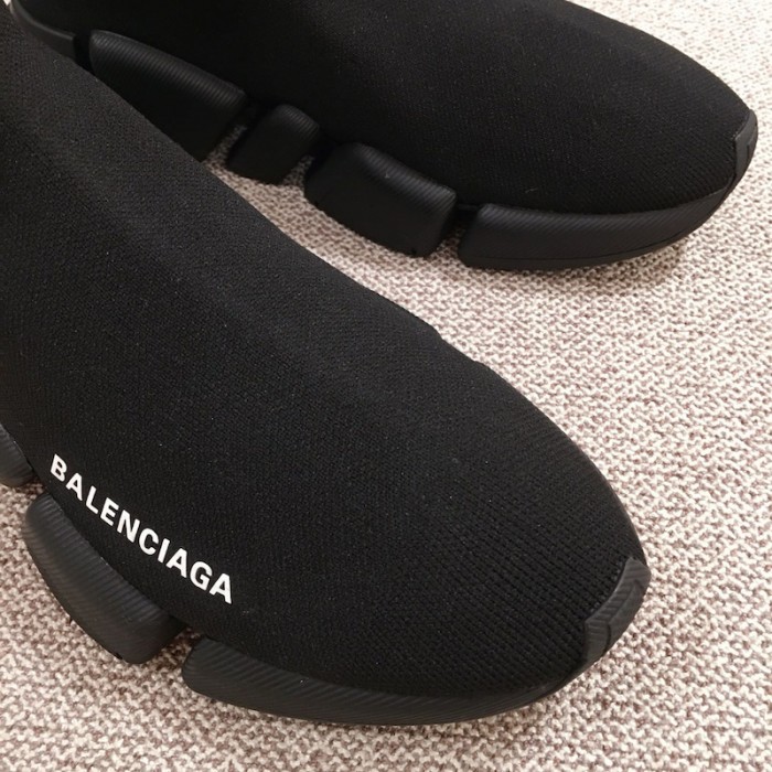 Ba*len*cia*ga speed clear sole sneakers black color