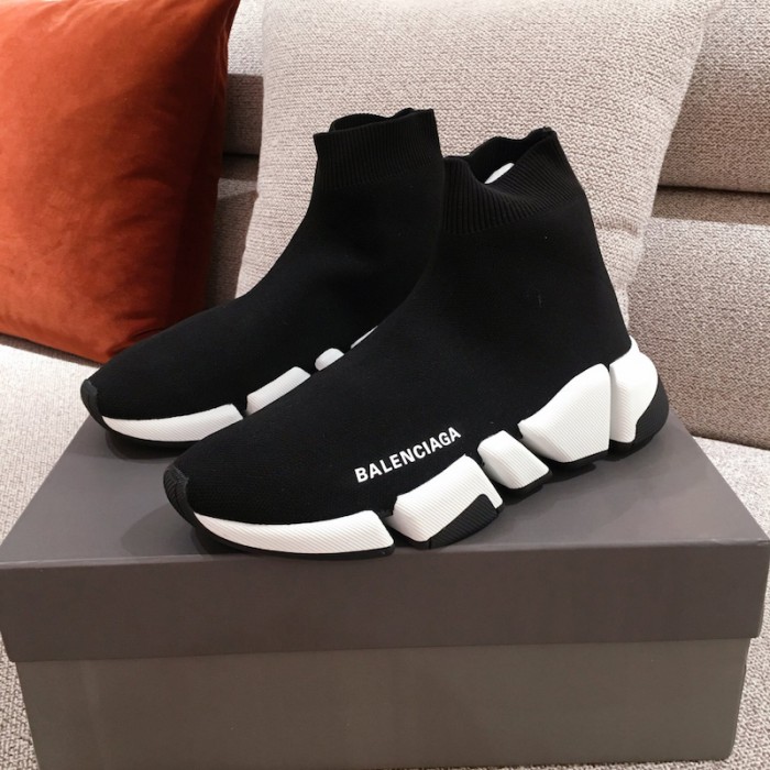Ba*len*cia*ga speed clear sole sneakers black / white