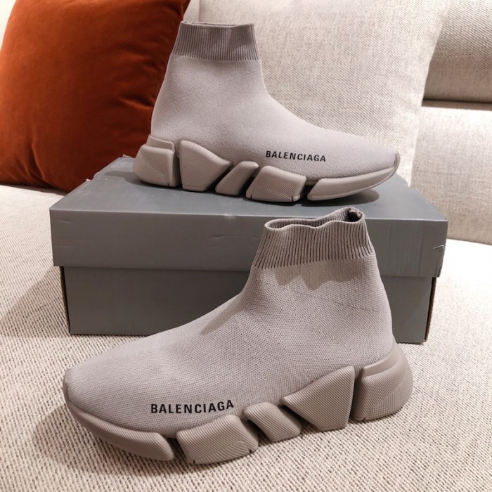 Ba*len*cia*ga speed clear sole sneakers grey