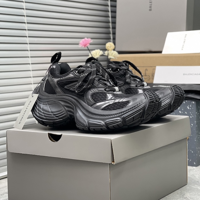 Ba*len*cia*ga 10xl sneaker in black