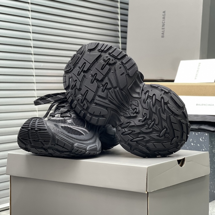 Ba*len*cia*ga 10xl sneaker in black