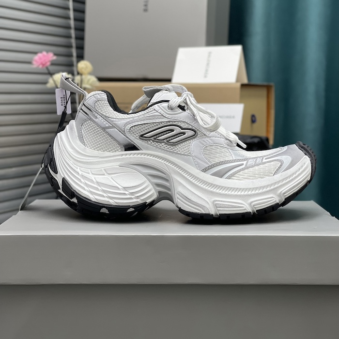 Ba*len*cia*ga 10xl sneaker in white