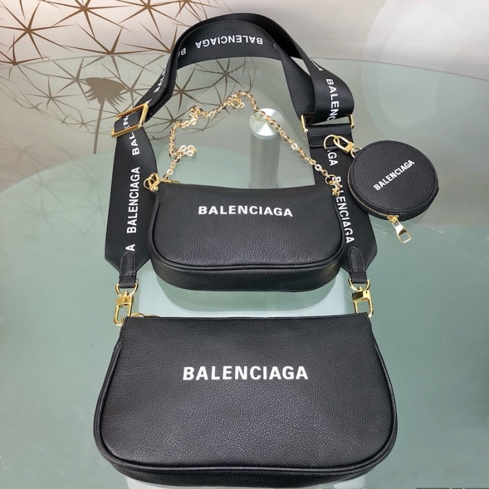 Ba*len*cia*ga multi pochette leather bag black