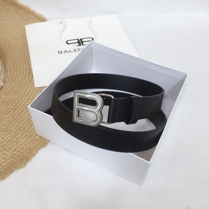Ba*len*cia*ga hourglass thin belt black / silver
