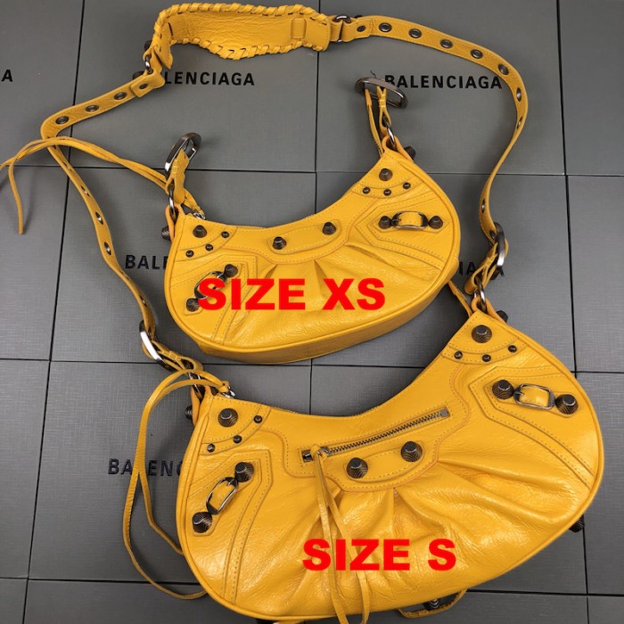 Ba*len*cia*ga women''s le cagole xs shoulder bag in yellow