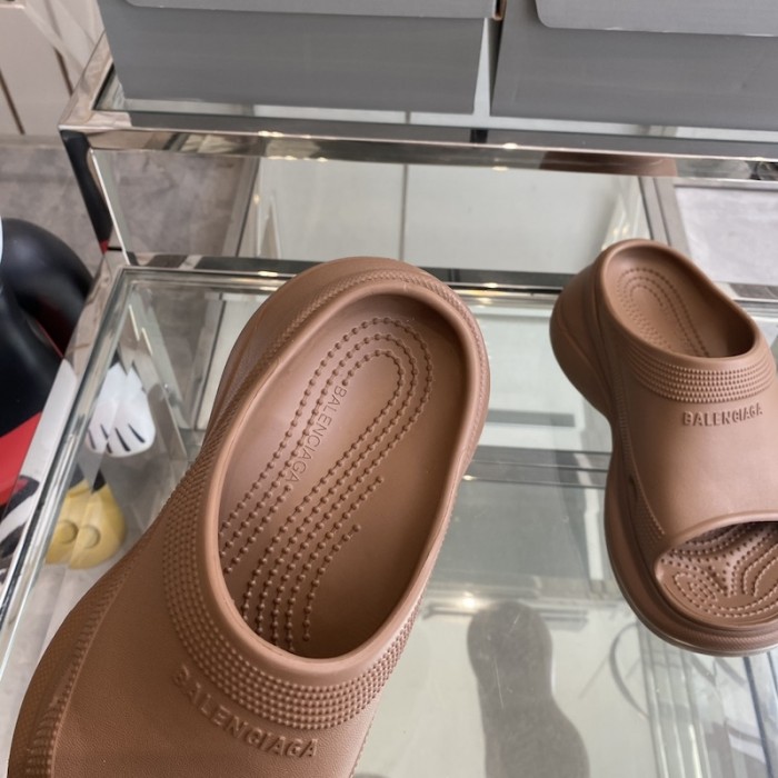 Ba*len*cia*ga pool crocs™ slide sandal in brown