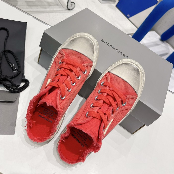 Ba*len*cia*ga paris sneaker mule in red