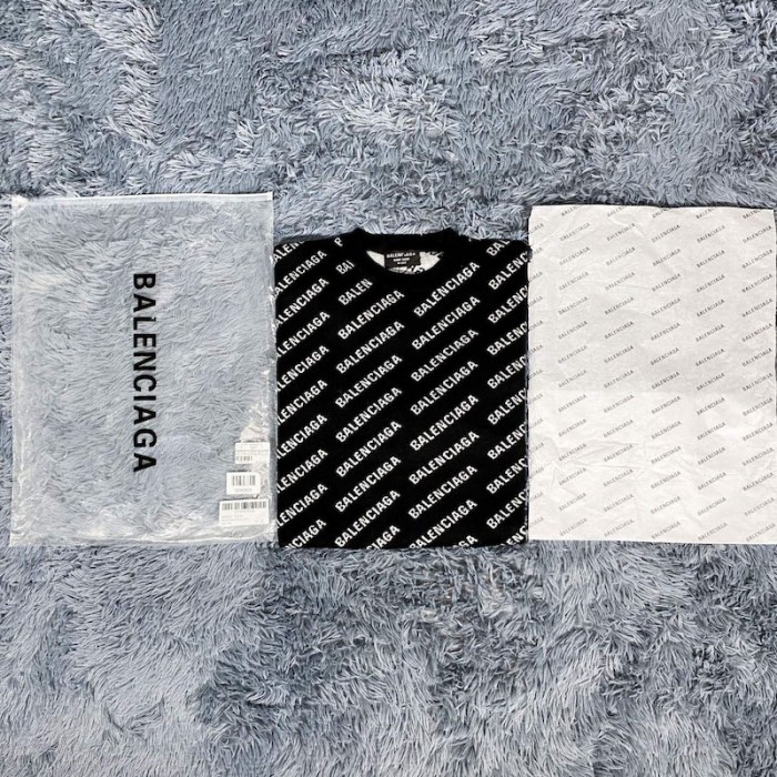 Ba*len*cia*ga mini allover logo sweater in black