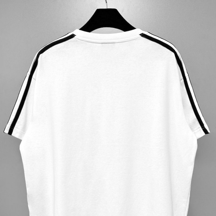 Ba*len*cia*ga / ad*s t-shirt oversized in white