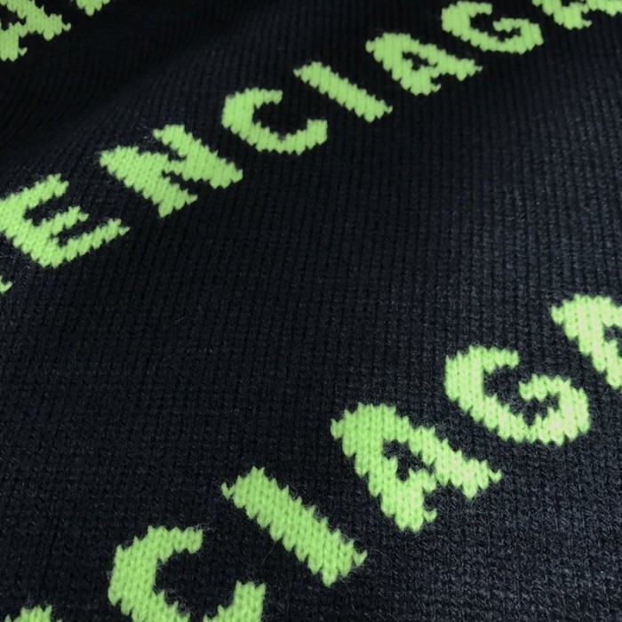 Ba*len*cia*ga allover logo crewneck sweater black / green