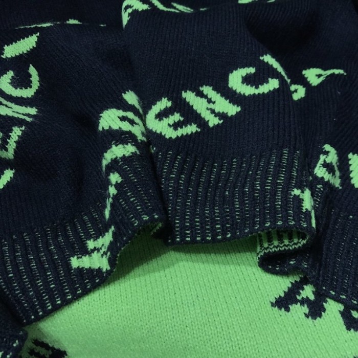 Ba*len*cia*ga allover logo crewneck sweater black / green