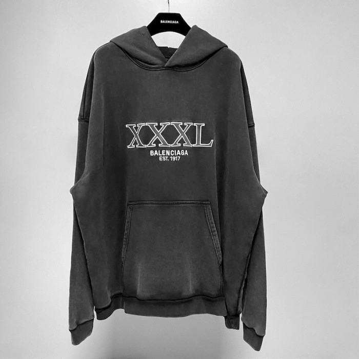 Ba*len*cia*ga xxxl hoodie large fit in black