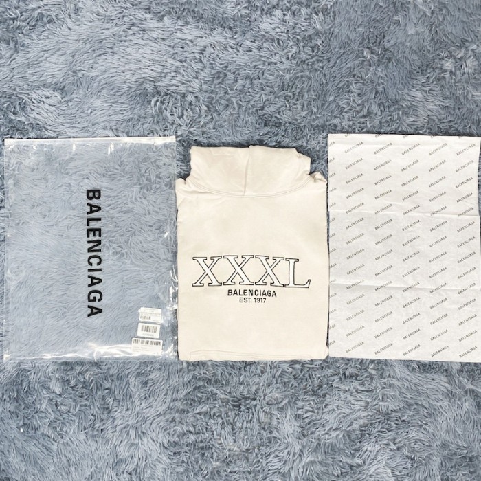 Ba*len*cia*ga xxxl hoodie large fit in white