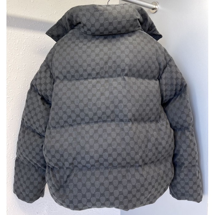 g*u*i x Ba*len*cia*ga the hacker project hacker bb puffer jacket black