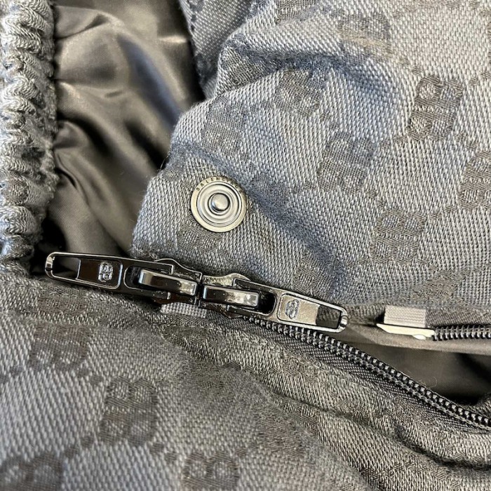 g*u*i x Ba*len*cia*ga the hacker project hacker bb puffer jacket black