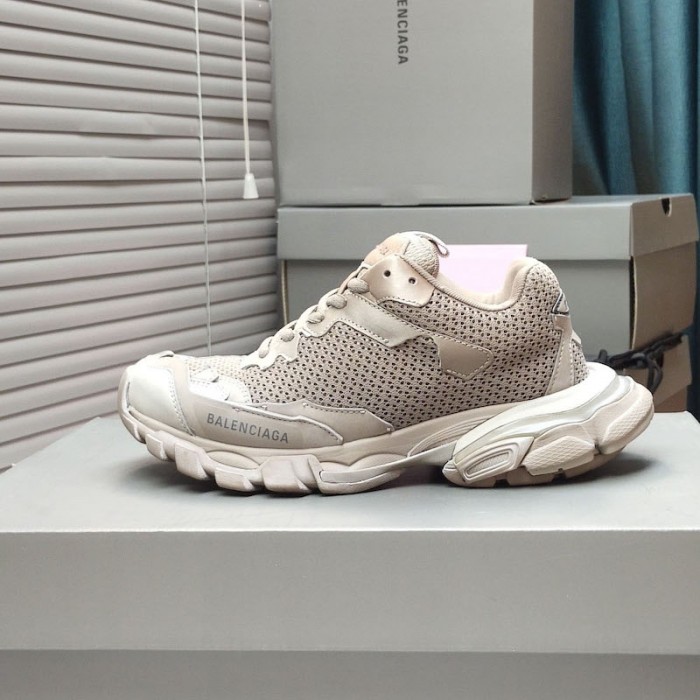 Ba*len*cia*ga track.3 trainers in brown