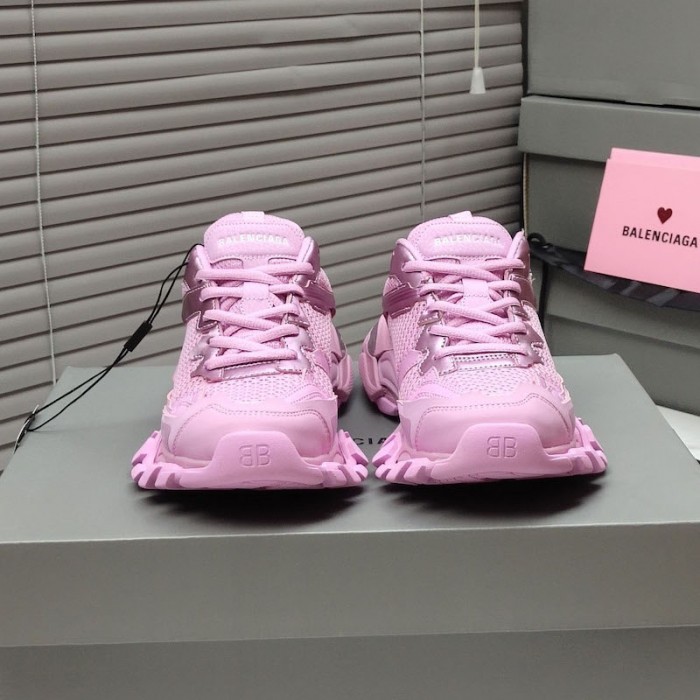 Ba*len*cia*ga track.3 trainers in pink